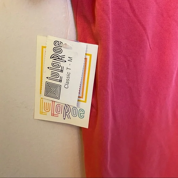 Lularoe Classic T Size: Medium High Low Short Sleeve T-Shirt (NEW WITH TAGS) - Picture 7 of 8